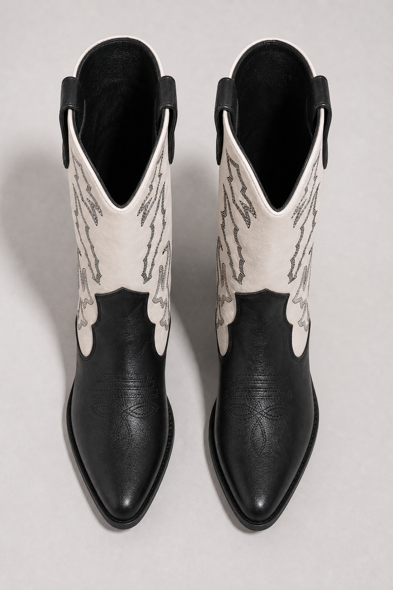 Black & White Two-Tone Western Cowboy Boots