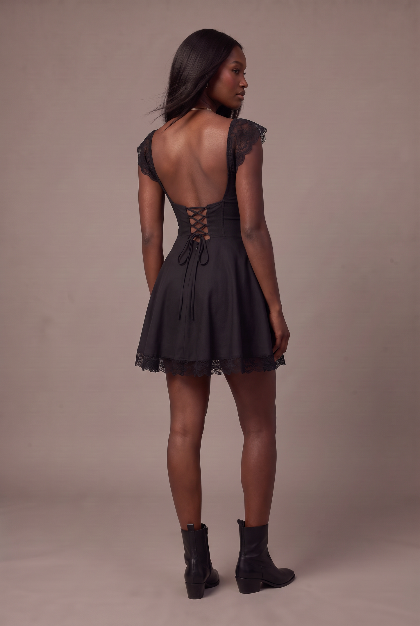Lace Detail Square Neck Cap Sleeve Mini Dress